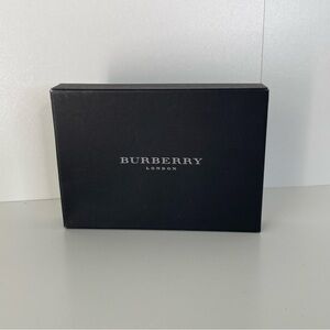 Burberry Black empty wallet box